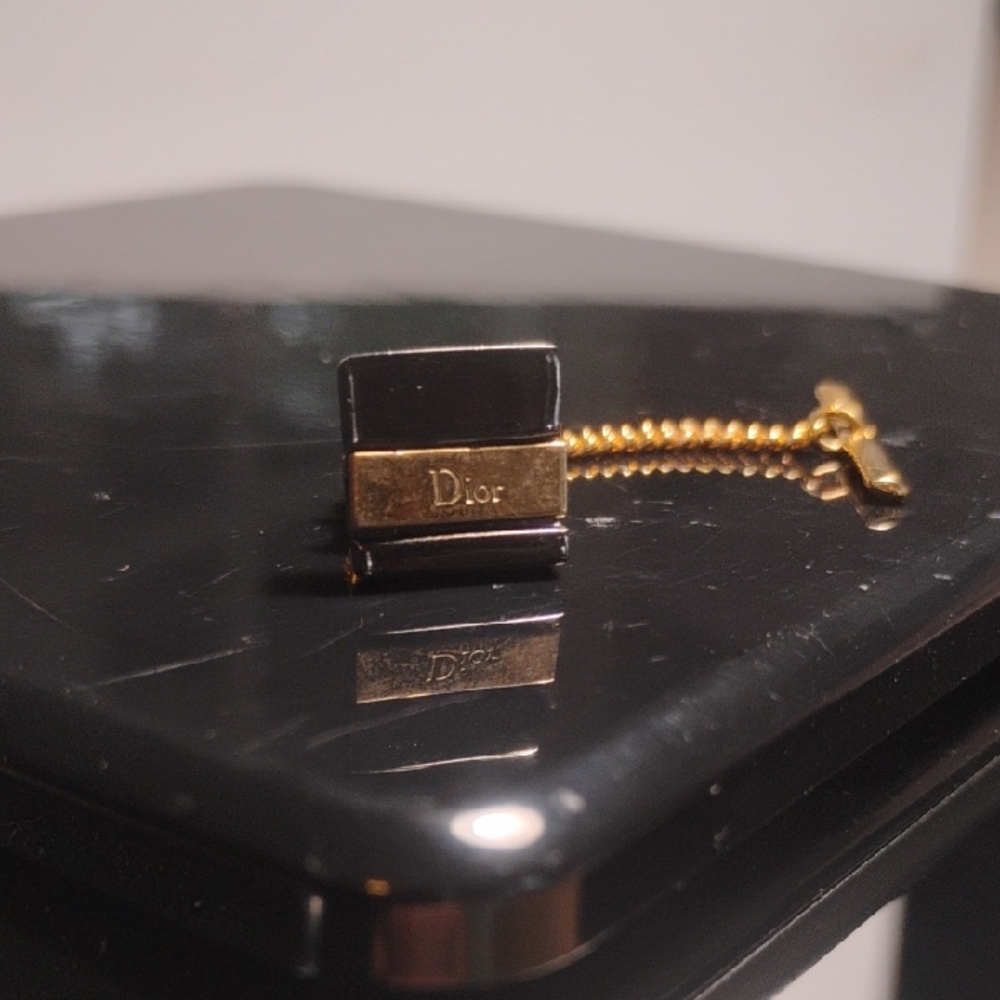 Dior Vintage Onyx and Gold Tie Pin with chain